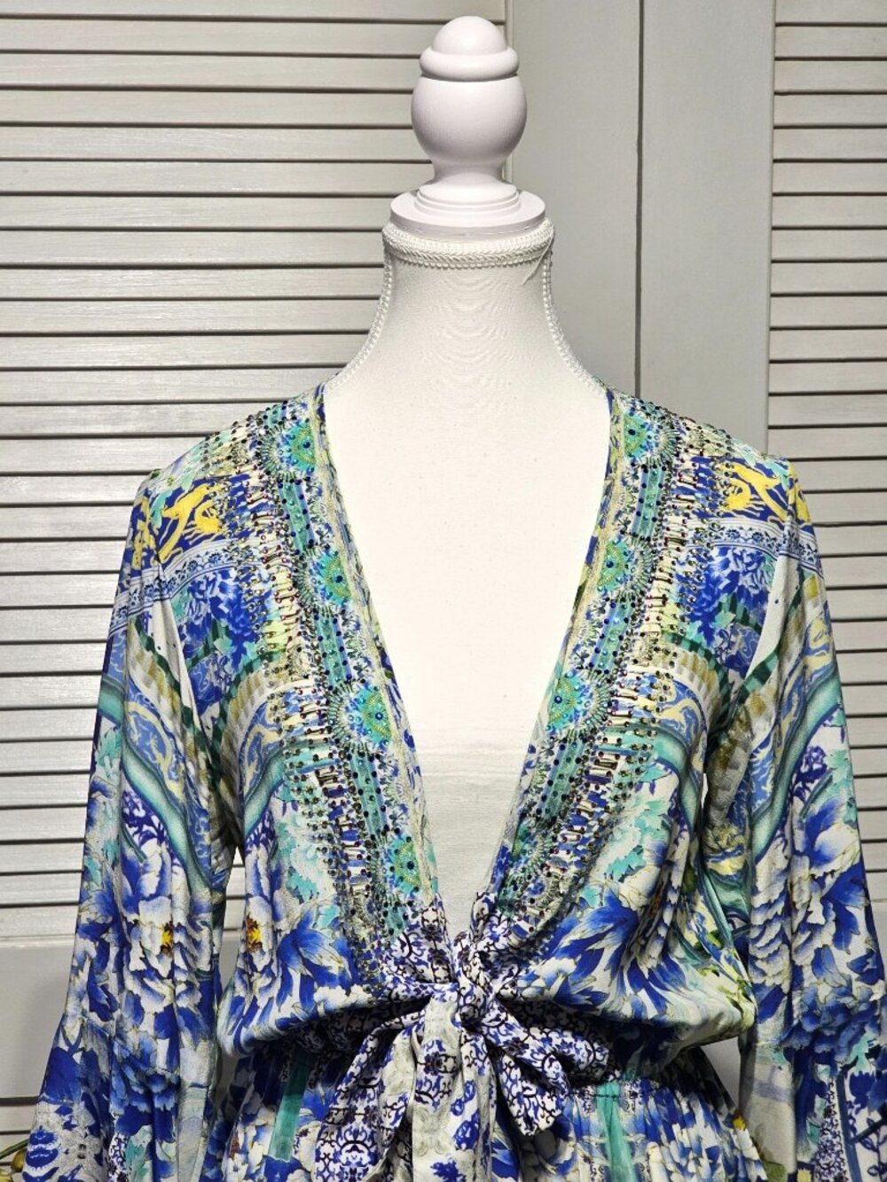 Camilla Women's Porcelain Paradise Wide Sleeve Tie Front Playsuit Size XS 3697 - Picture 10 of 14